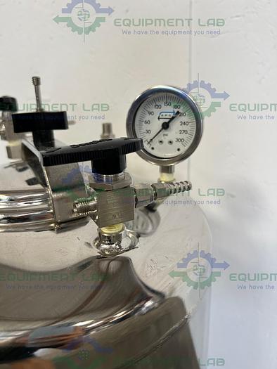 Used Alloy Products  30 Liter Stainless Steel Pressure Vessel 115PSI