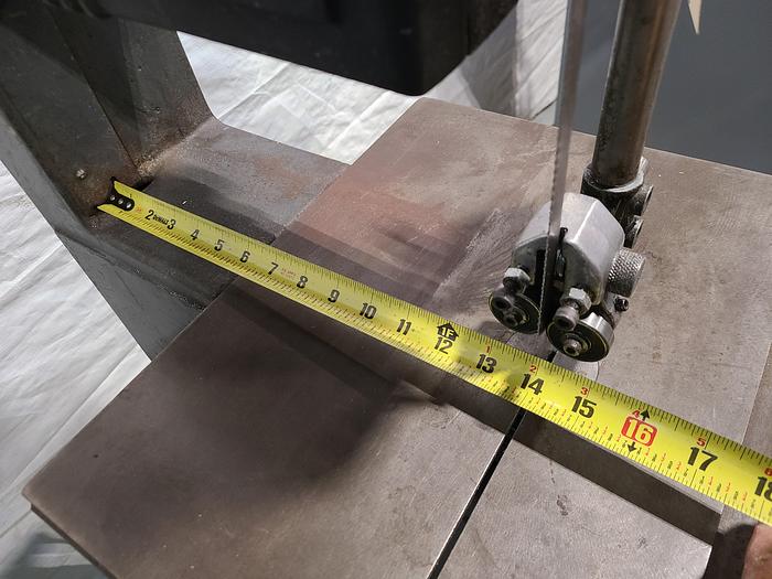 Used Walker-Turner Metal Band Saw