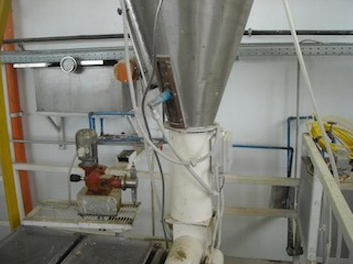 Usato LINEA DI PRODUZIONE DI PASTA CORTA BRAIBANTI-FAVA 600 KG./ORA