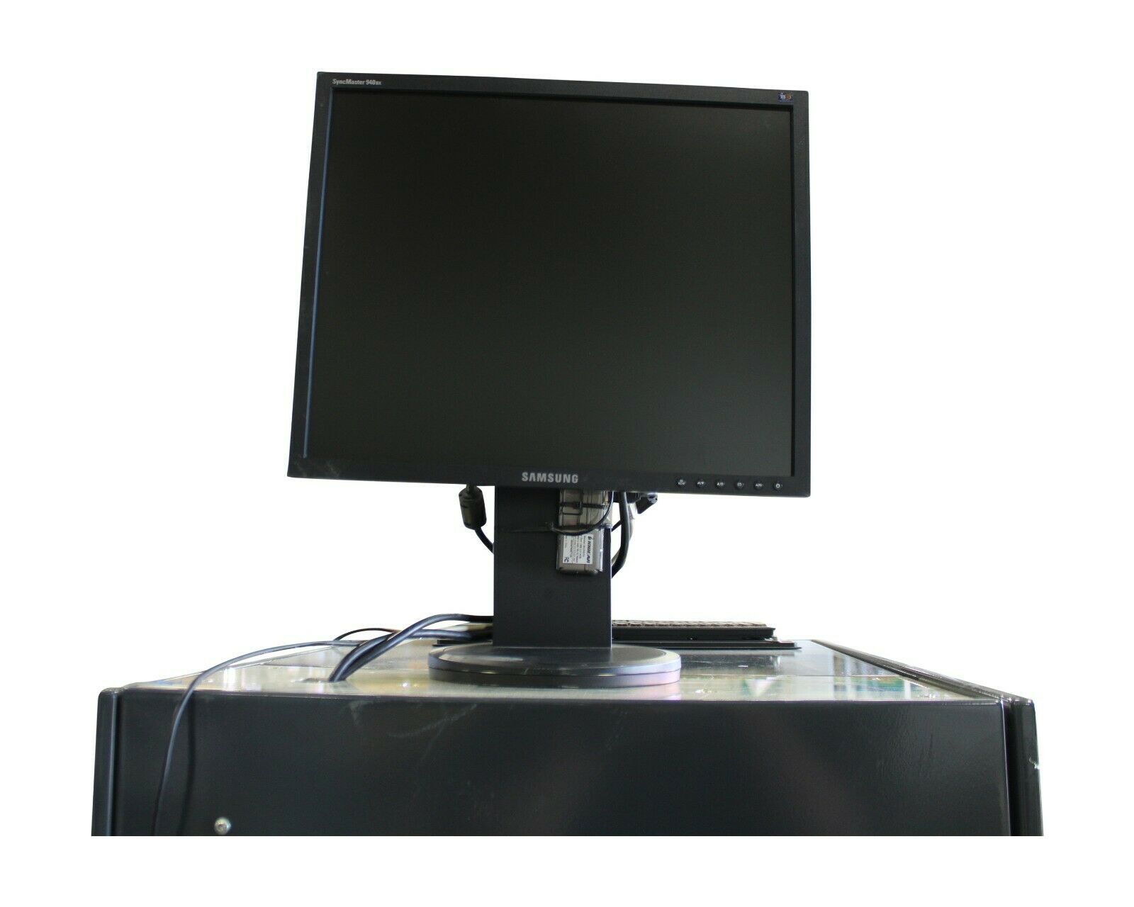 Used KINETIC SYSTEMS 3095 VIBRA PLANE