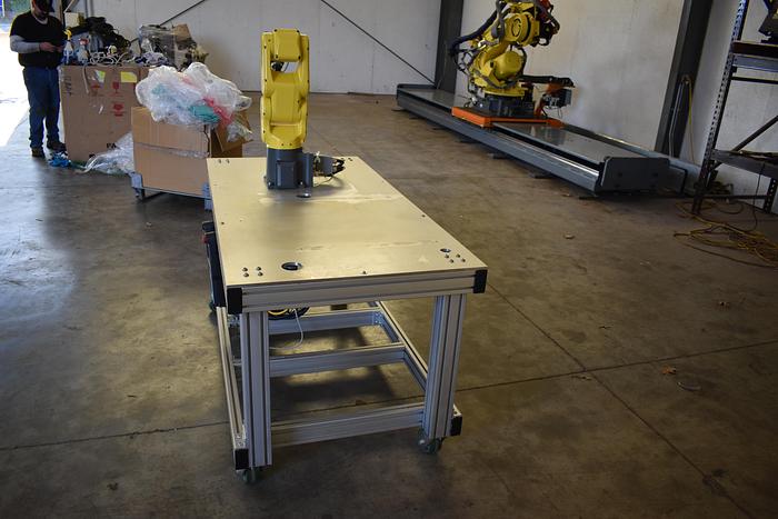 Refurbished Fanuc Lr Mate 200iD/4s Industrial Robot with R30ib Controller, Training Cart, and Gripper - 2016