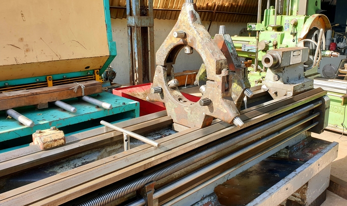 Used PONAR TUR-50 LATHE MACHINE