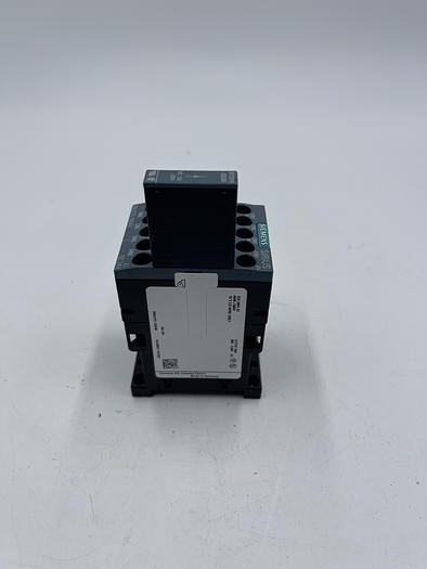 Used Siemens 3RH2131-1BB40, 3RT2916-1DG00