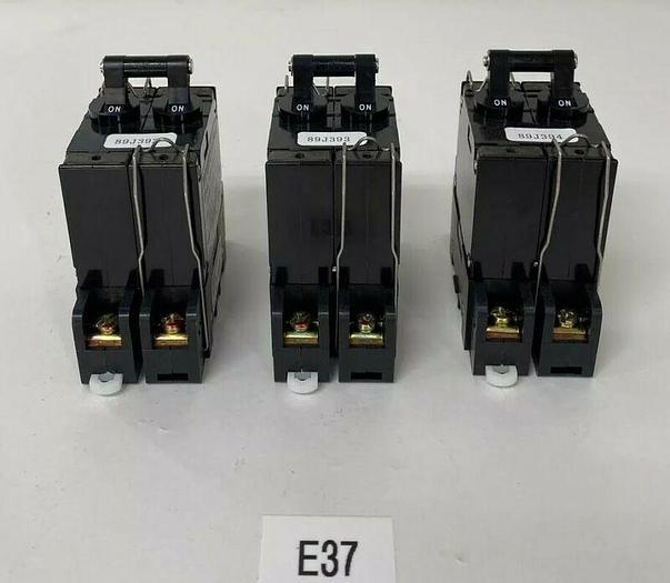 New Lot Of 3 Matsushita Circuit Protector CP-A BAB2025362 25A W/ CP-A2P Socket