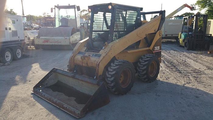 Used 2005 CATERPILLAR 262B