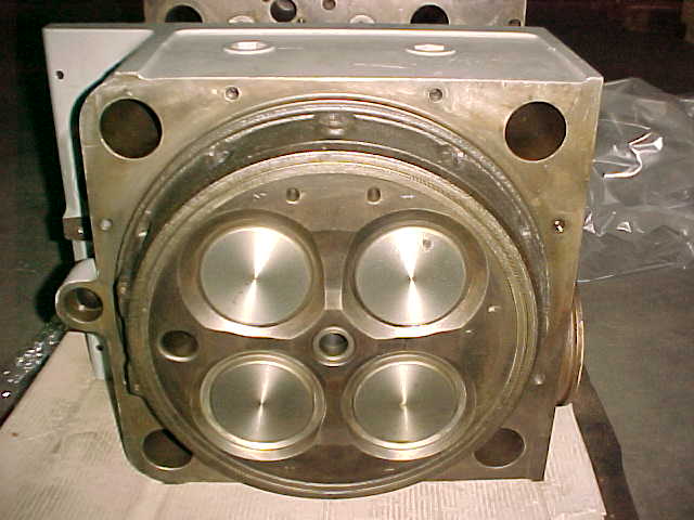 Used CYLINDER HEADS WARTSILA R32