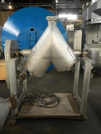 Used 5 CU. FT. PATTERSON KELLEY CROSS FLOW BLENDER- S/S – 285#