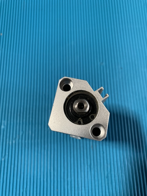 Used SMC Air Cylinder CDQ2B20-50D