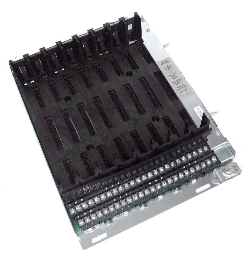 Used TEXAS INSTRUMENTS 2459389-0001 RACK 8-SLOT I/O, 500-5864, 24593890001 SIEMENS