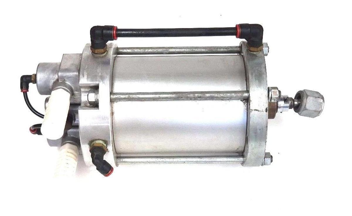 Used KGK AW-2304 PUMP RATION 45X1 104M2 AW02304