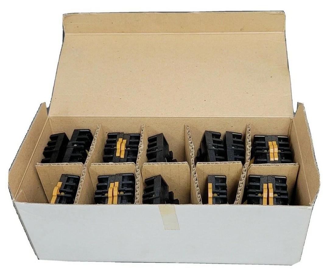 Used LOT OF 16 NIB OMRON 8PFA RELAY SOCKETS 8-PIN