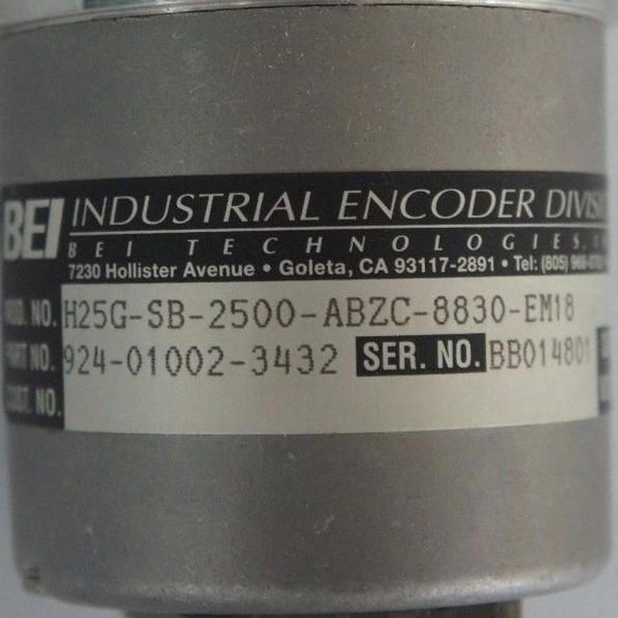 Used BEI 924-01002-3432 ENCODER H25G-SB-2500-ABZC-8830-EM18 5VDC, 924010023432