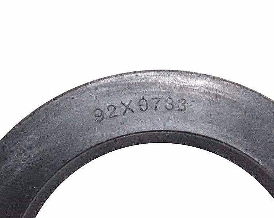 Used LOT OF 4, NEW GARLOCK 92X0733 OIL SEALS