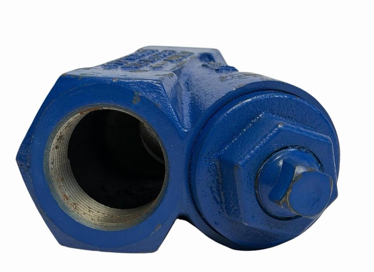 Used NEW Titan-FCI YS12 1-1/2" Y-Strainer Cast Iron A126 Gr. B 400 MWP Threaded