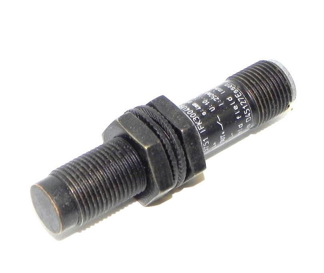 Used IFM EFECTOR IFK3004UBPKG/SC/US PROXIMITY SENSOR IF5751, 10...36VDC, S=4MM