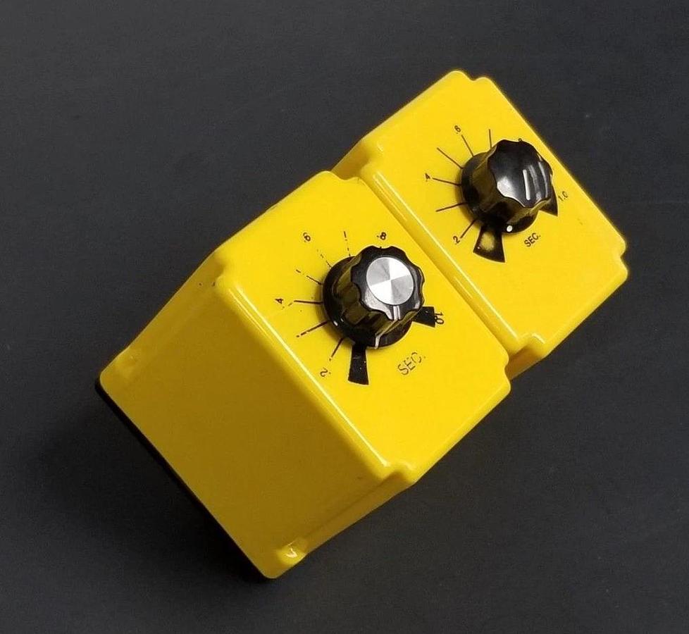 Used LOT OF 2 POTTER & BRUMFIELD CDB-38-70001 TIME DELAY RELAYS 0.1 TO 1 SEC. 10AMP,