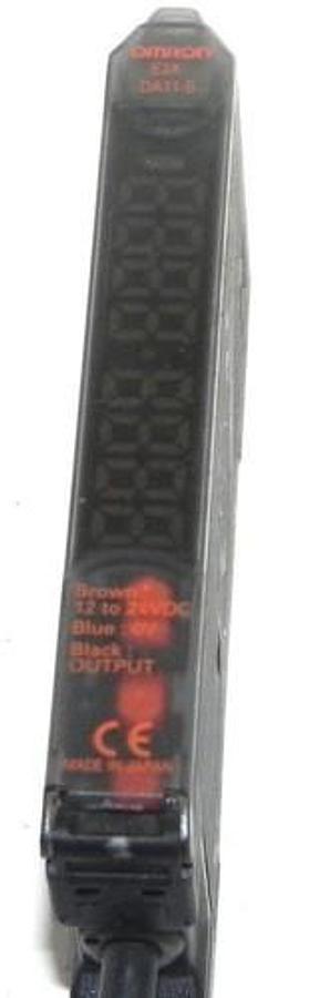 Used OMRON E3X-DA11-S PHOTOELECTRIC SENSOR E3XDA11S 12 TO 24VDC