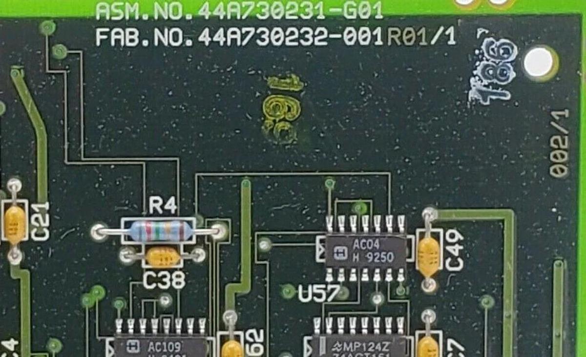 Used GE FANUC IC697BEM711J BUS EXPANSION RECEIVER MODULE IC697BEM711 (CHIPPED)