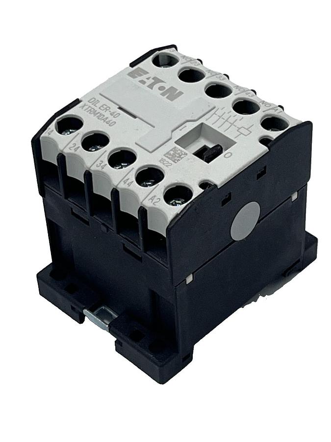 Used Eaton XTRM10A40-GR1 Mini Control Relay 4 NO 10A 220VDC, NSMP