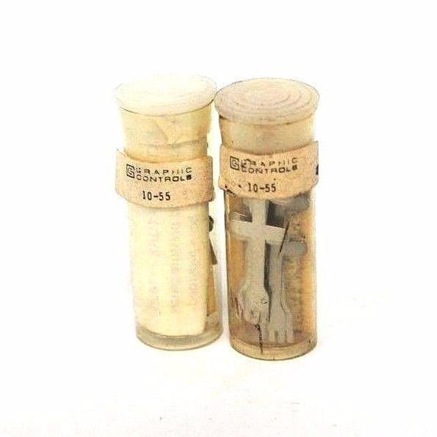 Used LOT OF 2 NEW GRAPHIC CONTROLS 10-55 PRESSURE SENSITIVE TAPE WITH PEN CLIPS 1055