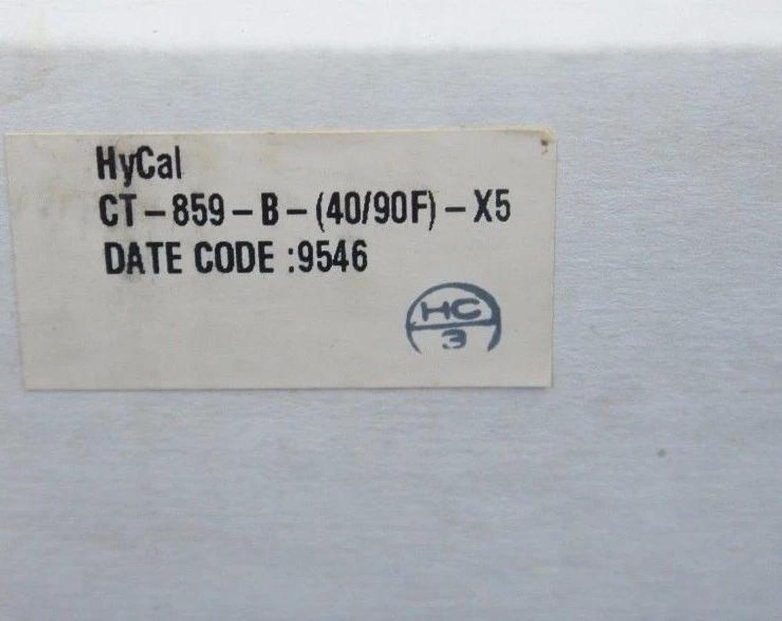 Used NEW SEALED HYCAL CT-859-B-(40/90F)-X5 TEMPERATURE TRANSMITTER CT-859-B-X5, CT859