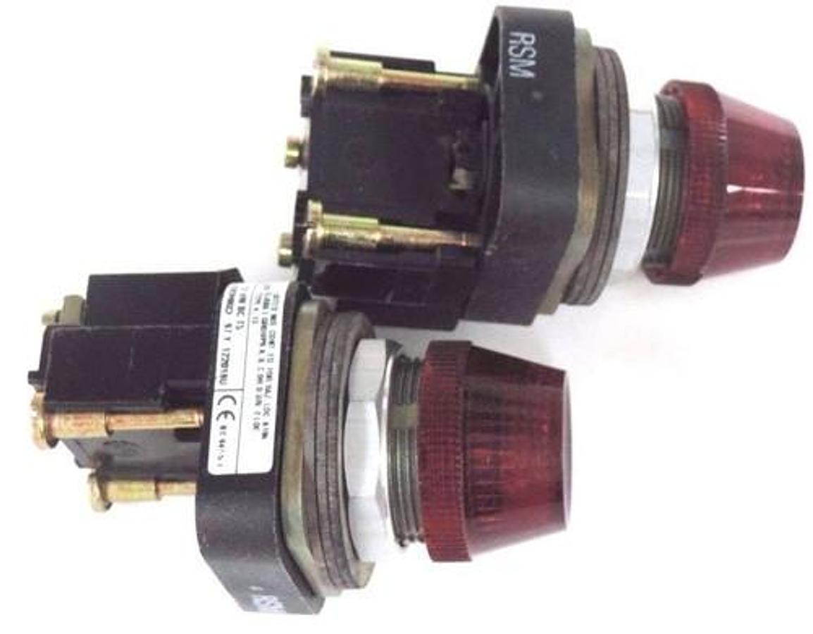 Used LOT OF 2 ALLEN BRADLEY 800T-P16 PILOT LIGHT RED W/ 40171-002-01 120V COILS