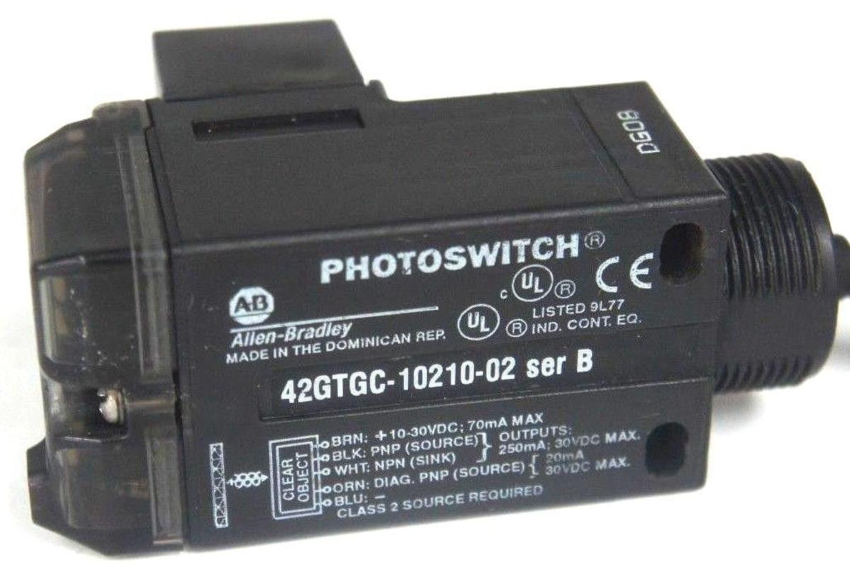 Used ALLEN BRADLEY 42GTGC-10210-02 PHOTOSWITCH CLEARSIGHT SER B 42GTGC1021002