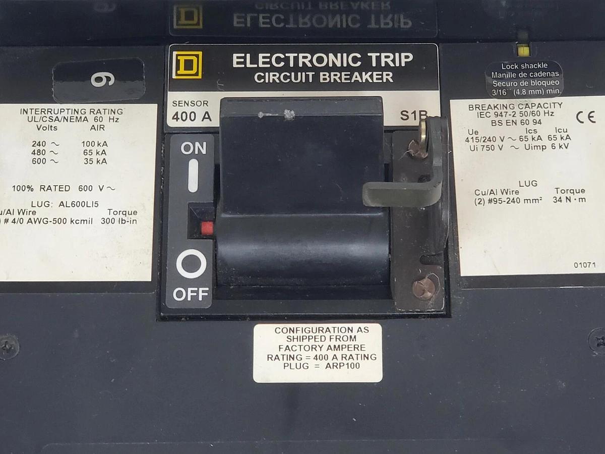 Used SQUARE D LE36400LI MOLDED CASE CIRCUIT BREAKER 600V, 400A W/ TRIP ARP100 PLUG KI