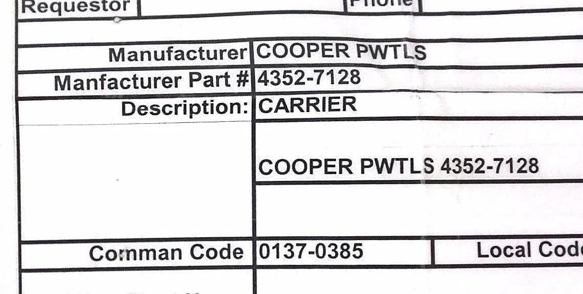 LOT OF 2 NEW COOPER PWTLS 4352-7128 CARRIERS 43527128
