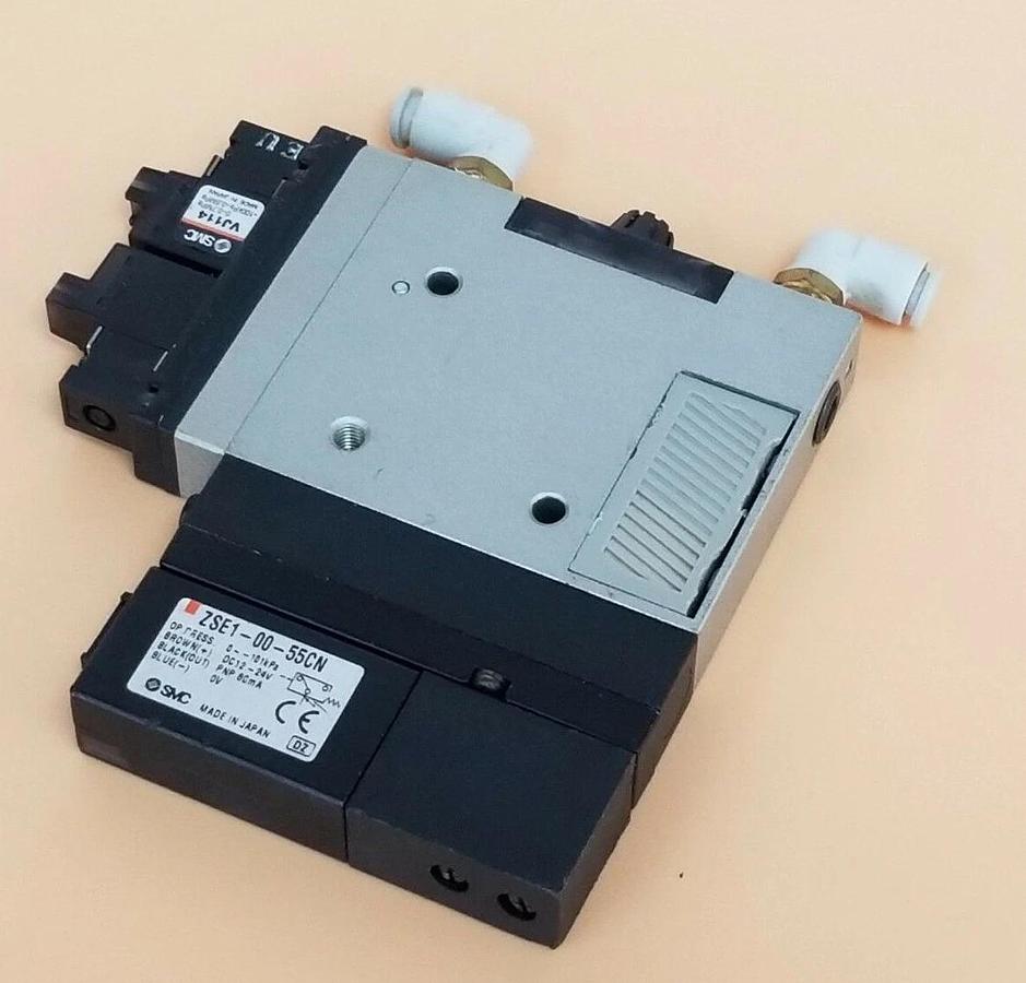 Used SMC ZM131H VACUUM EJECTOR W/ ZSE1-00-55CN SWITCH, VJ114 & VJ114-5LOZ SOLENOIDS