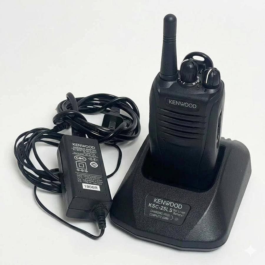 Used Kenwood TK-3360 UHF Radio KSC-25LS Charger Base W0H-0010 Adapter Bundle