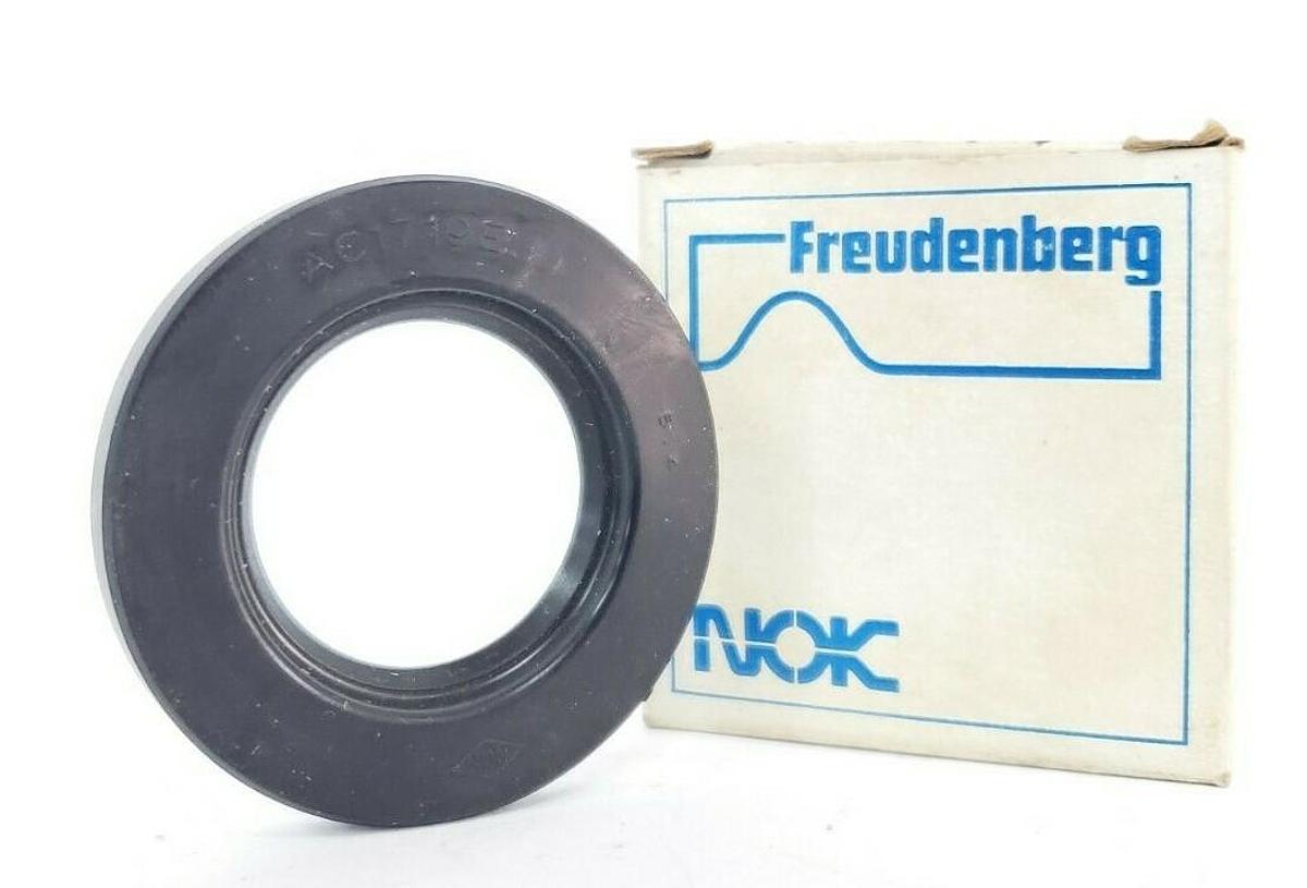 Used NIB FREUDENBERG NOK AC1719E OIL SEAL 30 X 52 X 7 MM