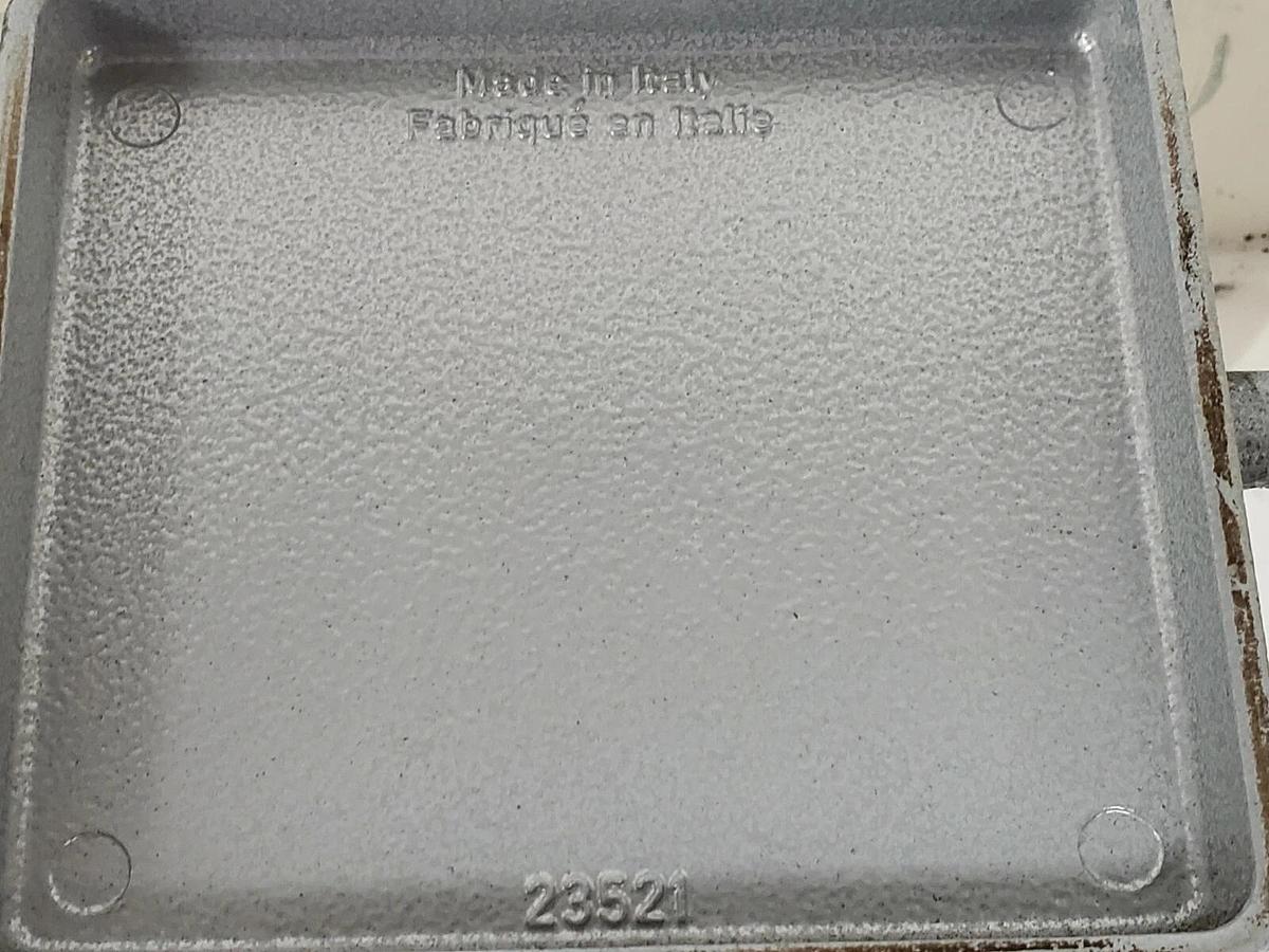Used MENCOM CORP NEMA TYPE 4 PROGRAMMING PORT W/ 6''x6''x4'' IN. ENCLOSURE