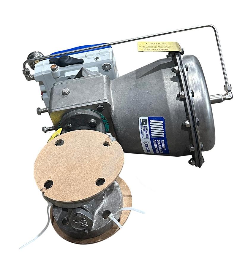 Used DeZURIK 9724742R001 ROTARY CONTROL VALVE (RCV) ACTUATOR SIZE: 1.5" W/VAC V200P
