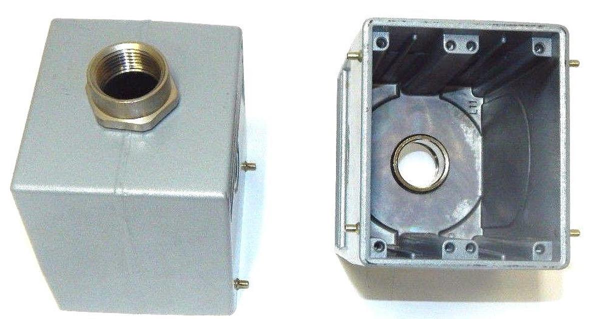 Used NEW LOT OF 2, CONTACT HOOD EPIC# 10.1330 3/4 NPT TOP RDC-005994