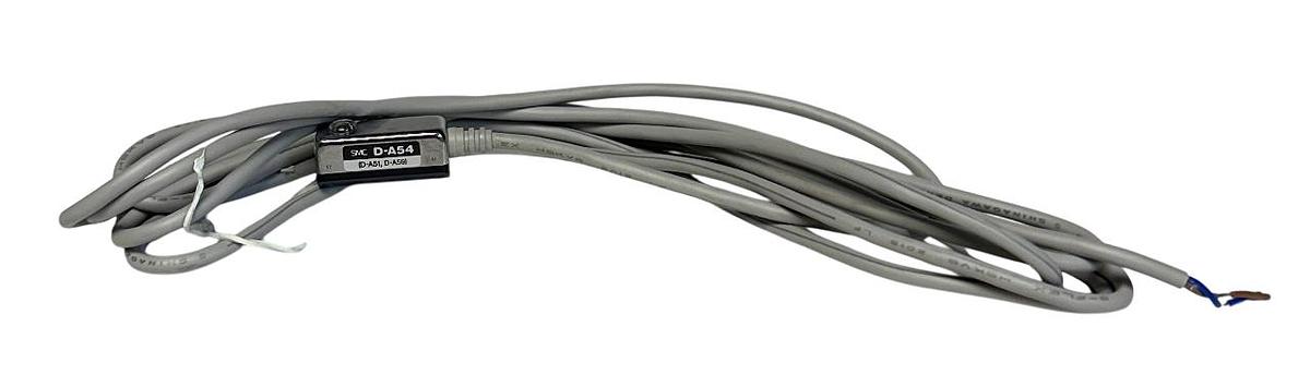 Used 2 SMC D-A54 / DA54 INLINE REED SWITCHES 24VDC TIE-ROD MOUNT (D-A51,D-A59) NSNP