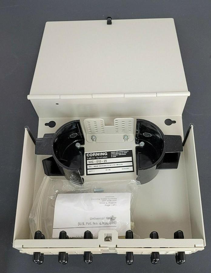 NIB CORNING WIC-012-25 WALL-MOUNT INTERCONNECT CENTER WIC01225