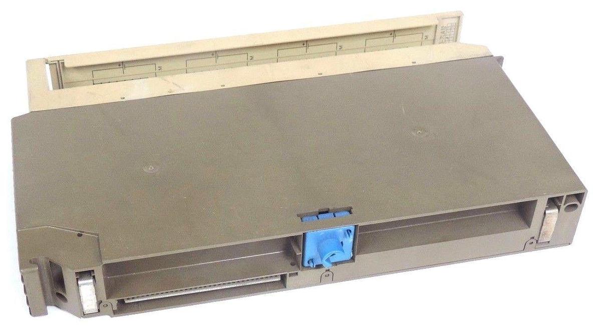Used SIEMENS SIMATIC S5 6ES5 430-7LA12 OUTPUT MODULE 6ES54307LA12