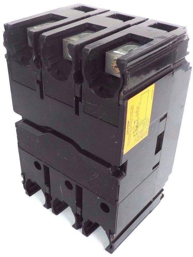 Used MITSUBISHI NF-SF3080 NO-FUSE CIRCUIT BREAKER 80A 3POLE 480VAC NF-SF *SMALL CHIP*