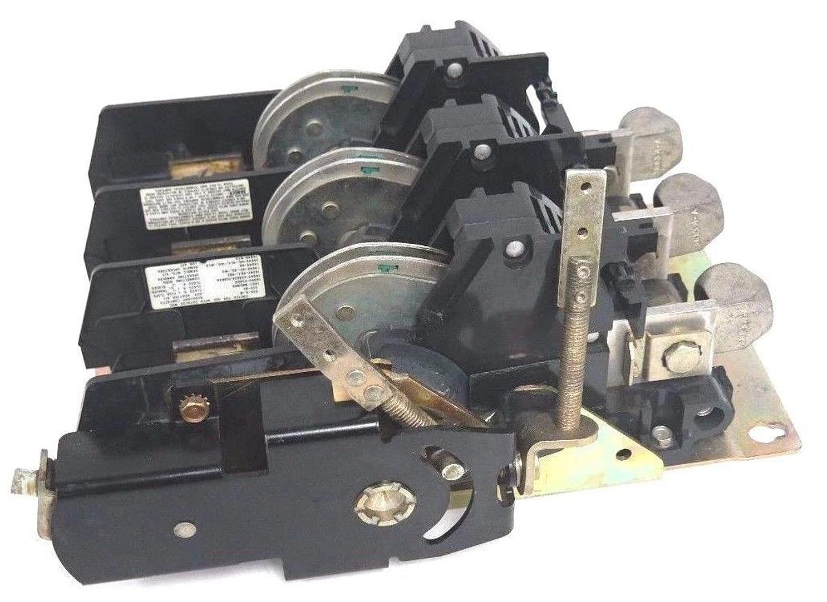 Used ALLEN BRADLEY DISCONNECT SWITCH