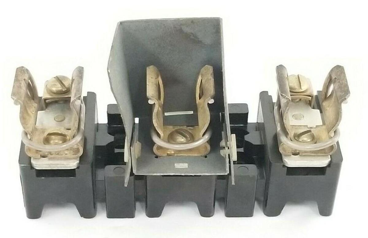 Used ALLEN BRADLEY 1494F-C633 FUSE BLOCK SER. B P/N: 40023-414-01, 30A, 600V