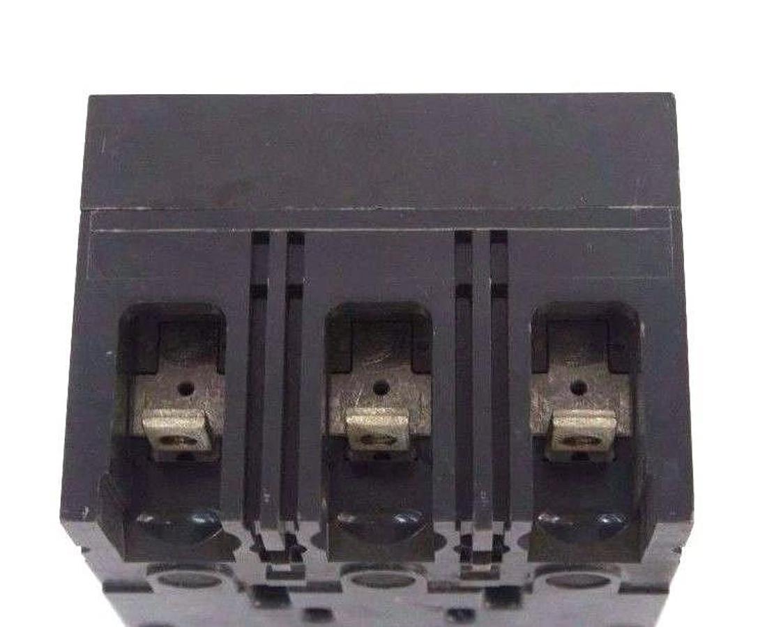 Used GENERAL ELECTRIC THED136020 HI BREAK CIRCUIT BREAKER 600VAC, 20 AMP, 3 POLE