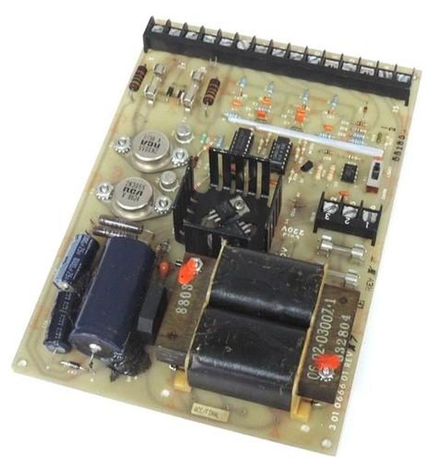 Used LIBERTY ENGINEERING 301066601 POWER BOARD