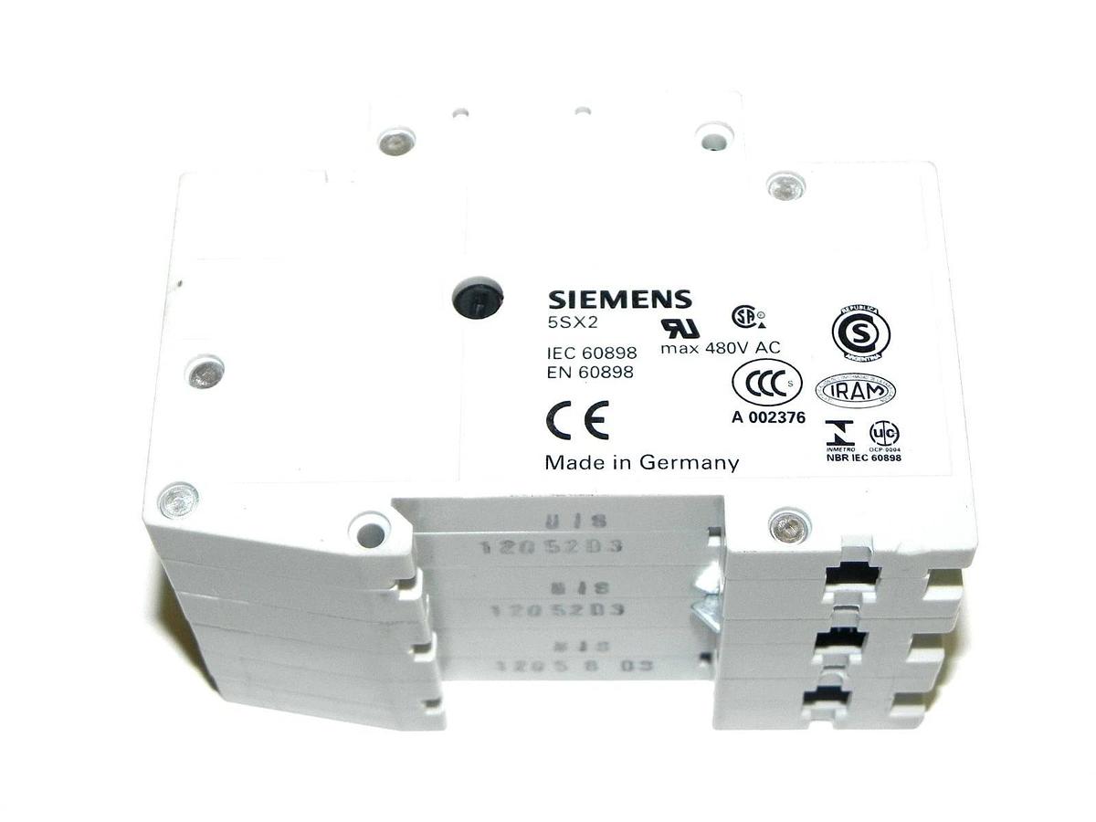 Used SIEMENS 5SX23 3POLE 3A 480V 3 PHASE CIRCUIT BREAKER MOTOR SWITCH 5SX23 D3