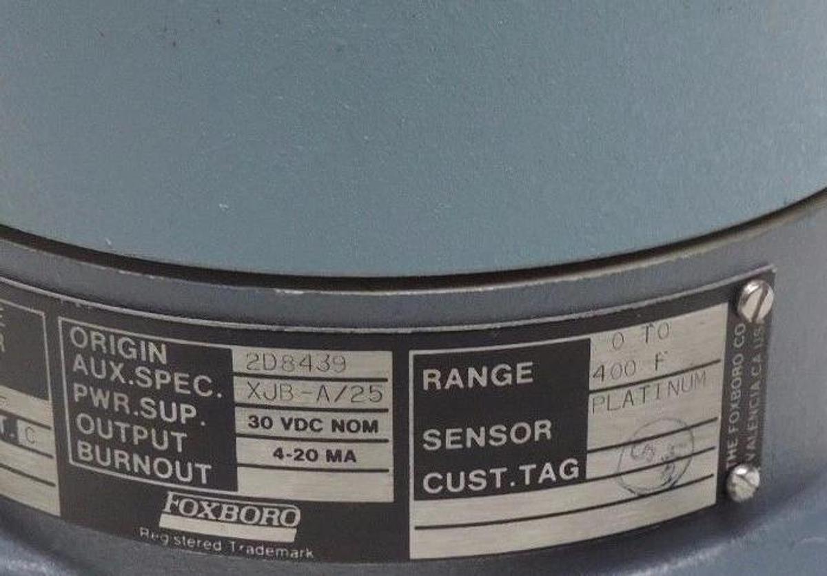 Used FOXBORO E94-P28S TEMPERATURE TRANSMITTER E94 W/ 713329004 GAUGE