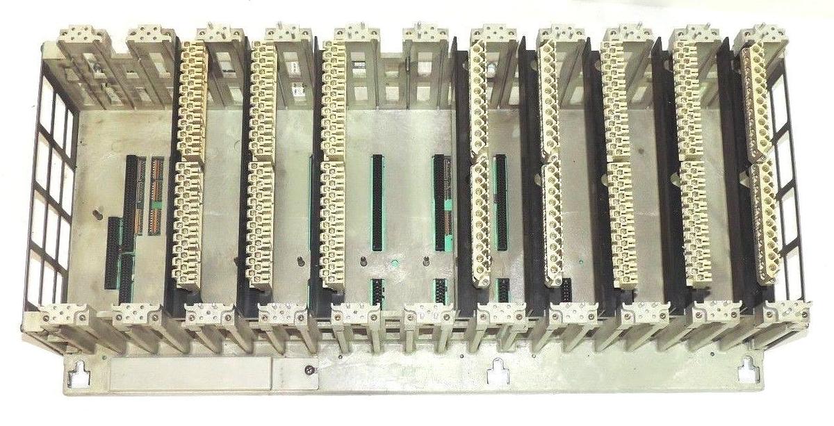 Used MODICON AS-H827-29 PRIMARY HOUSING 11 SLOT RACK P/N AS-9536-000 984 SERIES