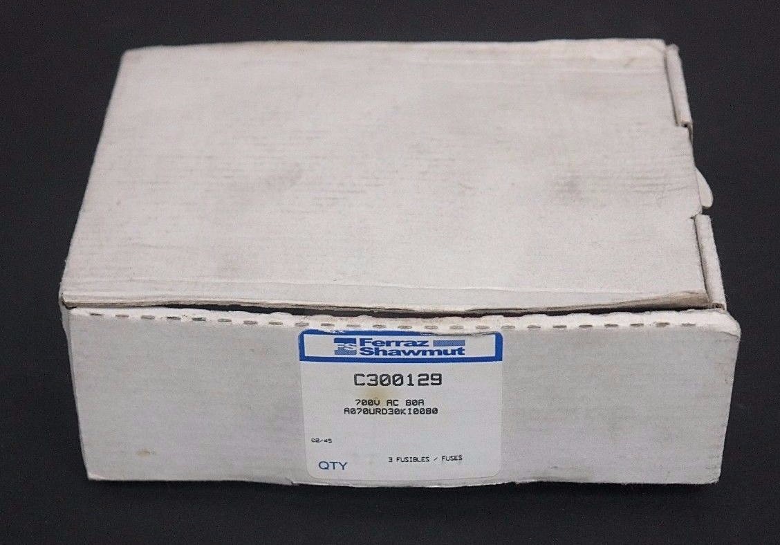Used BOX OF 3 NEW FERRAZ SHAWMUT C300129 700VAC, 80A A070URD30KI0080