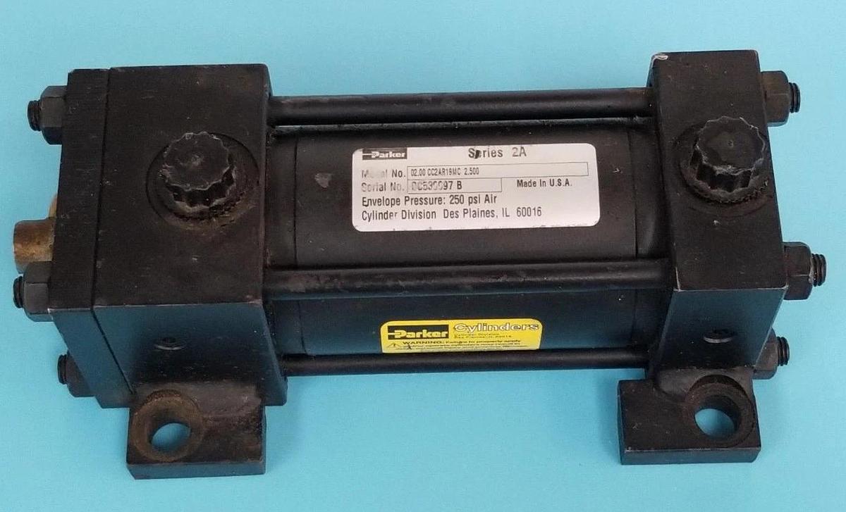 Used PARKER 02.00 CC2AR19MC 2.500 SERIES 2A PNEUMATIC CYLINDER, 2" BORE X 2.5" STROKE