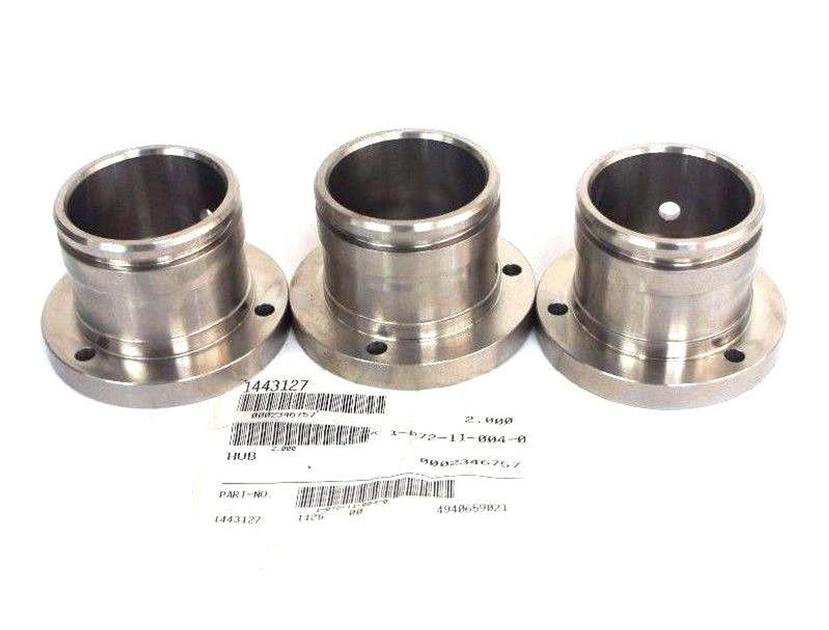 LOT OF 3 NEW GENERIC 1-072-11-004-0 HUB ADAPTERS 1072110040