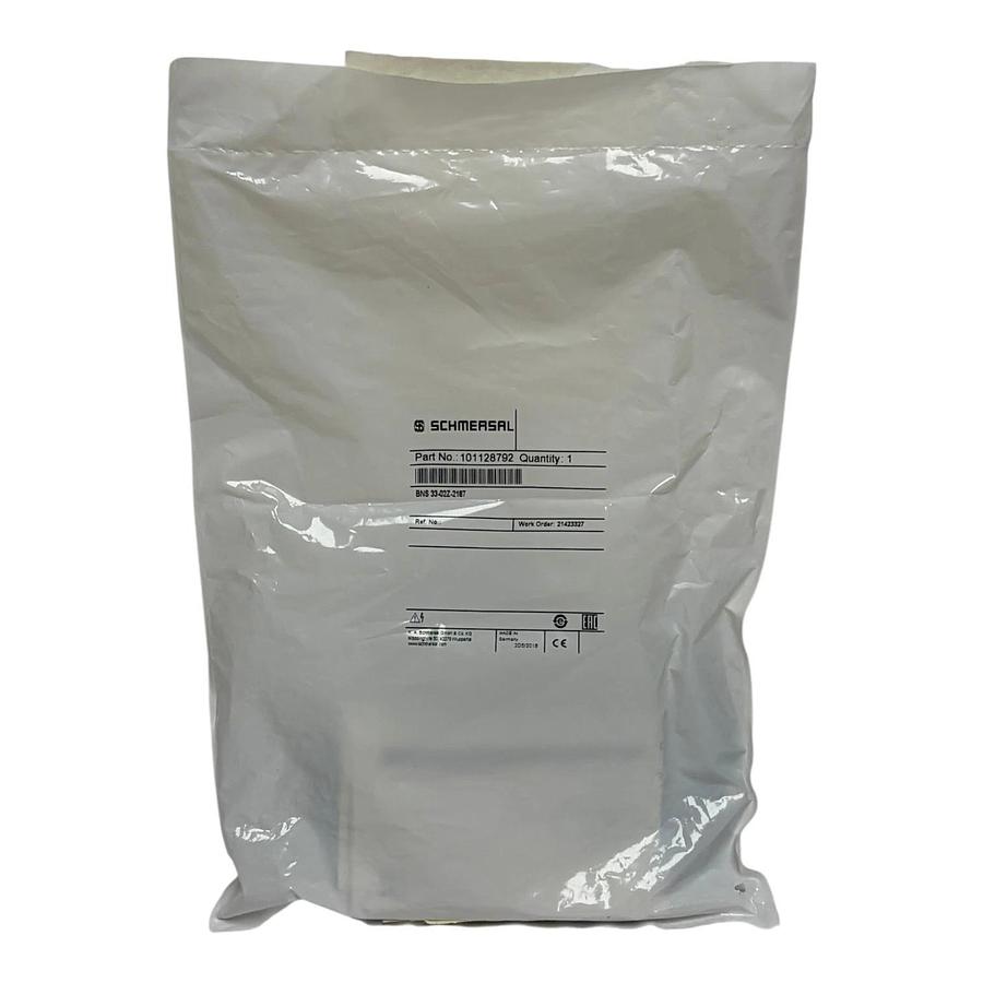 Used Schmersal BNS 33-02Z-2187 Non-Contact Magnetic Safety Switch 2NC New Sealed